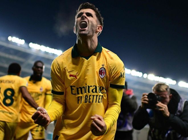 斯基拉：目前尤文从未考虑出售戴维，俱乐部依然对他充满信心