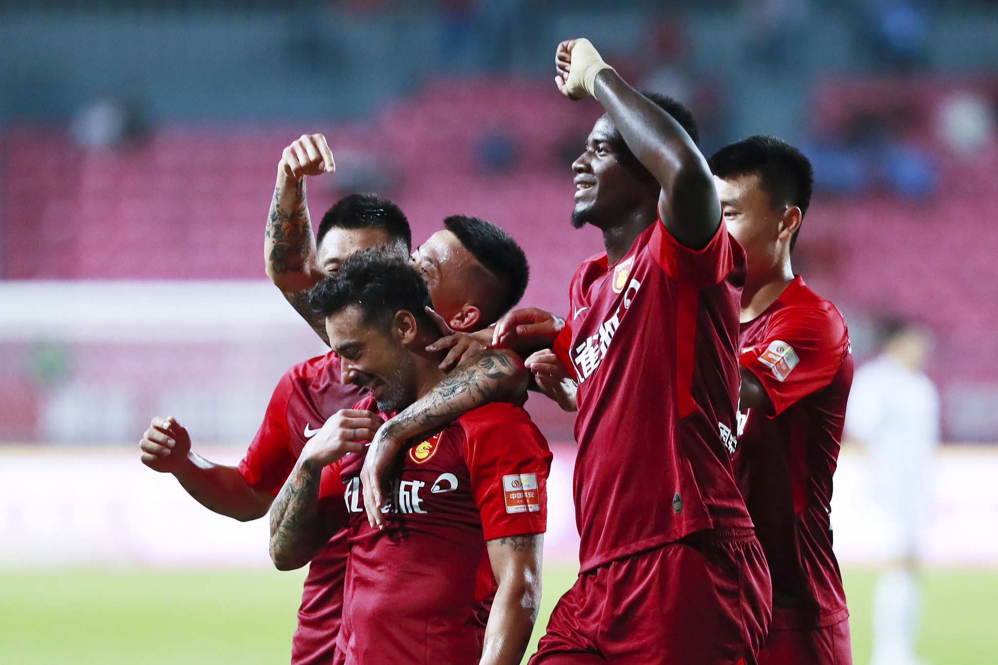 柔佛VS上海海港、布里兰VS江原FC精彩分析与比分预测