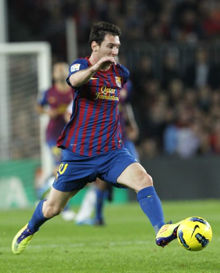 莱切总经理：尤文有意加布里埃尔，但我希望他能留到赛季结束